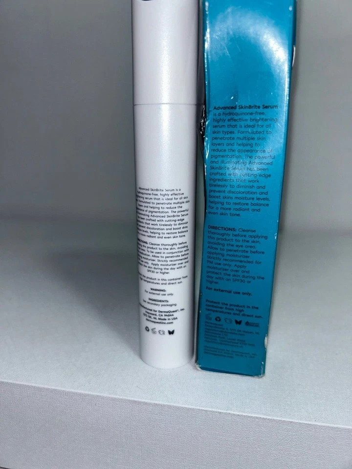 Dermaquest Advanced Serum, 1 Fl Oz, Full Size, New in Damaged Box - Image 3 of 4