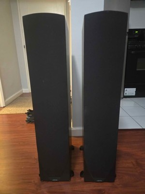 Pair of Jamo C-605 Floorstanding Speakers | Excellent Sound