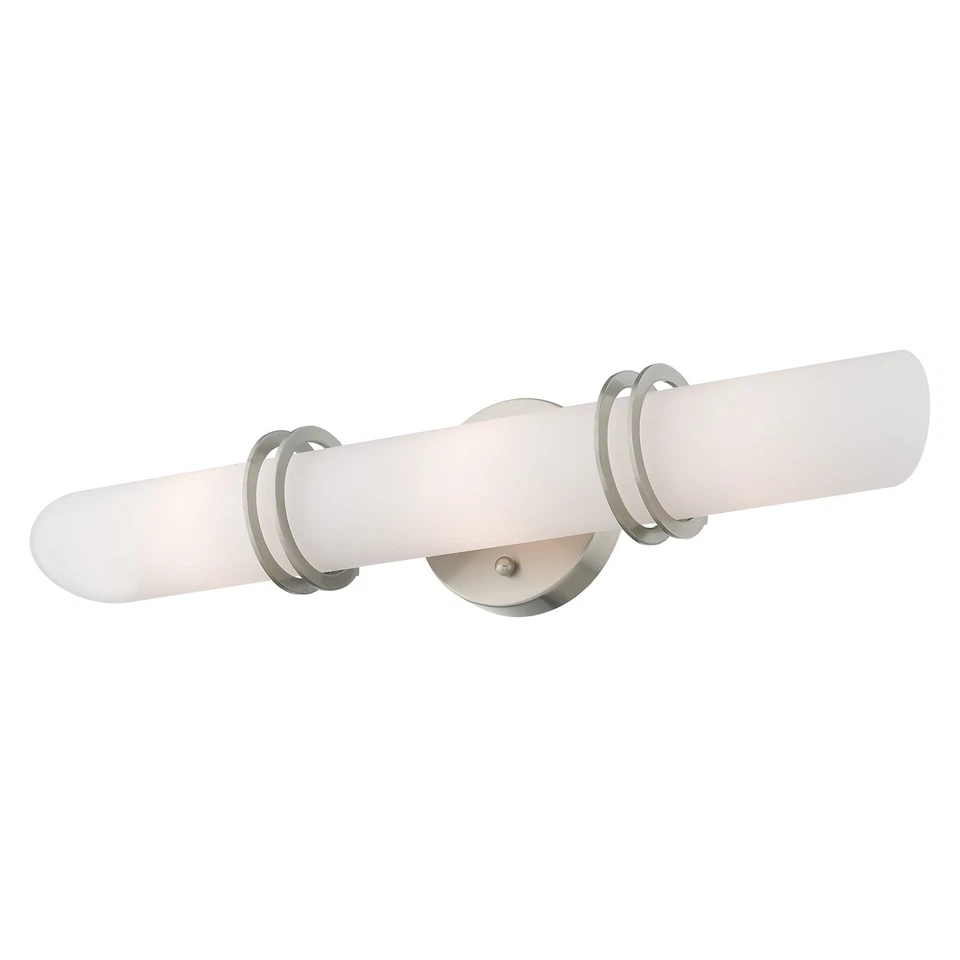 Luz de tocador de baño Livex Lighting 1903 cromada Pelham 3 luces Foto 4 de 4