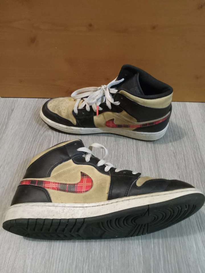 Nike Air Jordan 1 Mid Tartan Swoosh Cuadros Negro Tostado Cuadros Para hombres 9.5 DZ5329-001 Foto 2 de 4