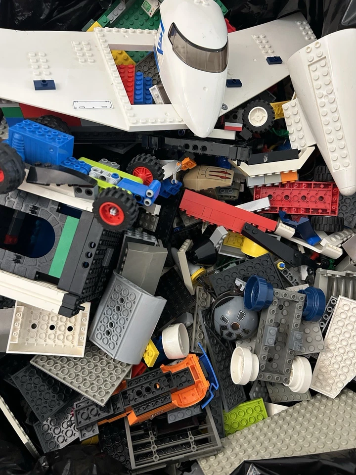 LEGO 7893 Avión de Pasajeros Avión Gigante Set Ciudad LEGO Y Lote 21lbs Foto 3 de 4