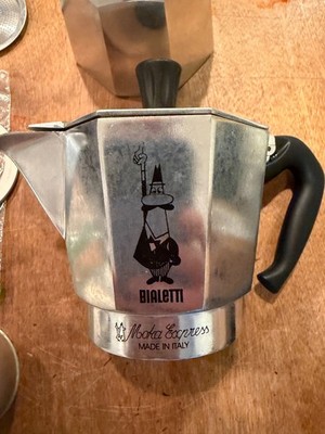 Bialetti Moka Pot - Stovetop Espresso Maker - 6 cup/ 300ml. with Extras!!