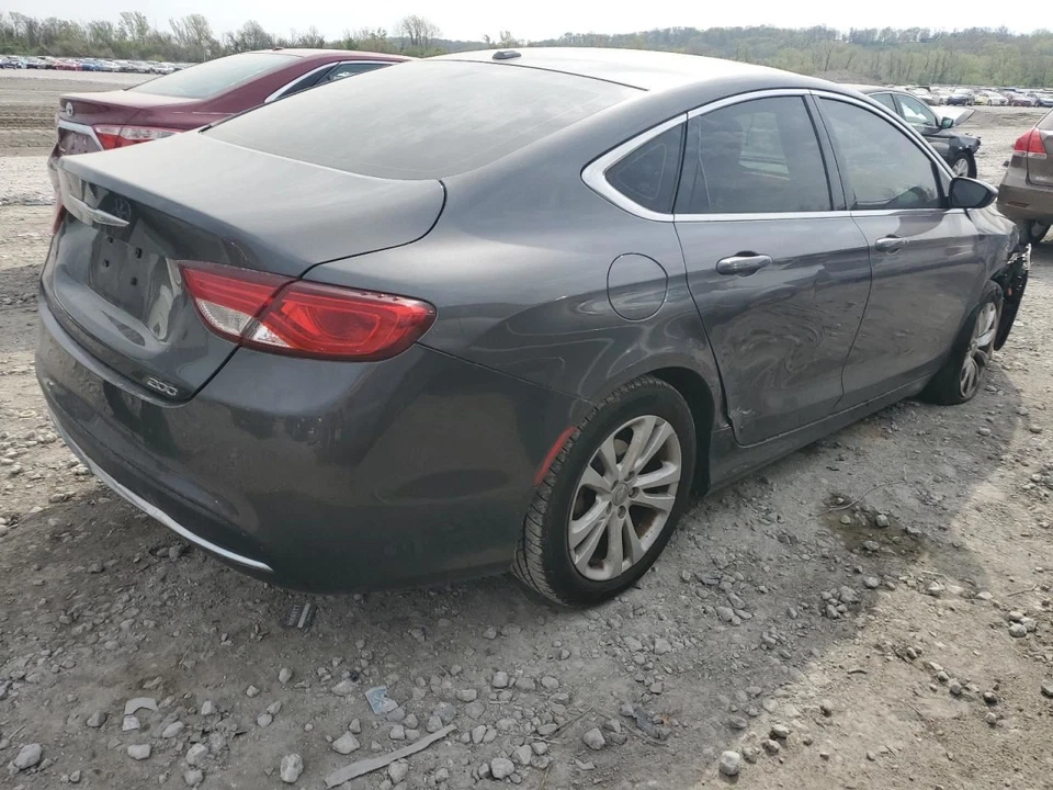 2015 Chrysler 200 Used Right Rear Door Panel Black OEM 205.CH1L15 C25643 Foto 4 de 4