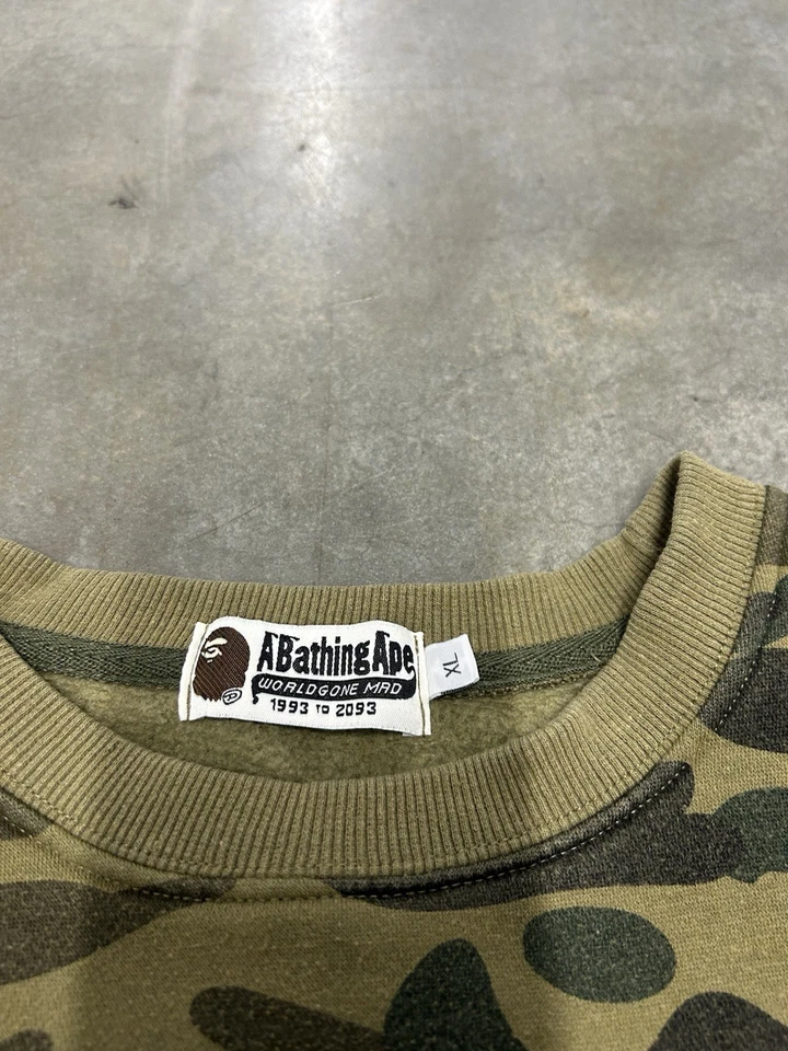 BAPE GREEN 1st CAMO Authentic Signature Longsleeve Shirt Size Xl - Image 2 of 4