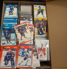 Hockey Trading Card Lot (Full Showbox)