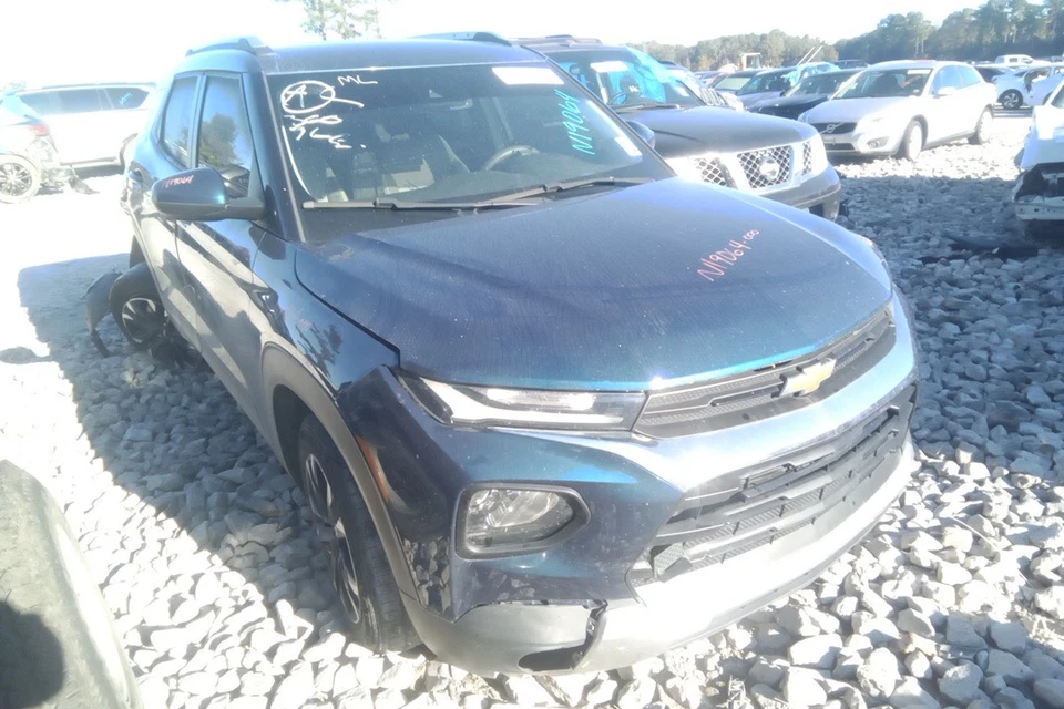 2021 Chevrolet TrailBlazer 1.2L Engine Motor OEM 82K Miles (LKQ~439767140) - Image 2 of 4