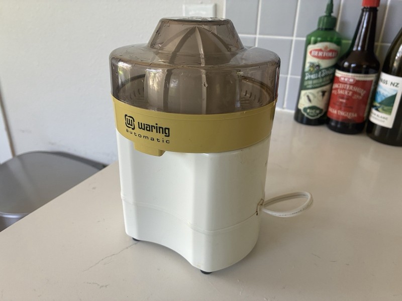 Vintage Waring Automatic Citrus Juicer 11JC10 Electric - Tested & Working