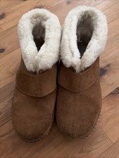 L.L. Bean 71341 Brown Suede Fleece Lined Ankle Boot Slippers Women  s 7 M