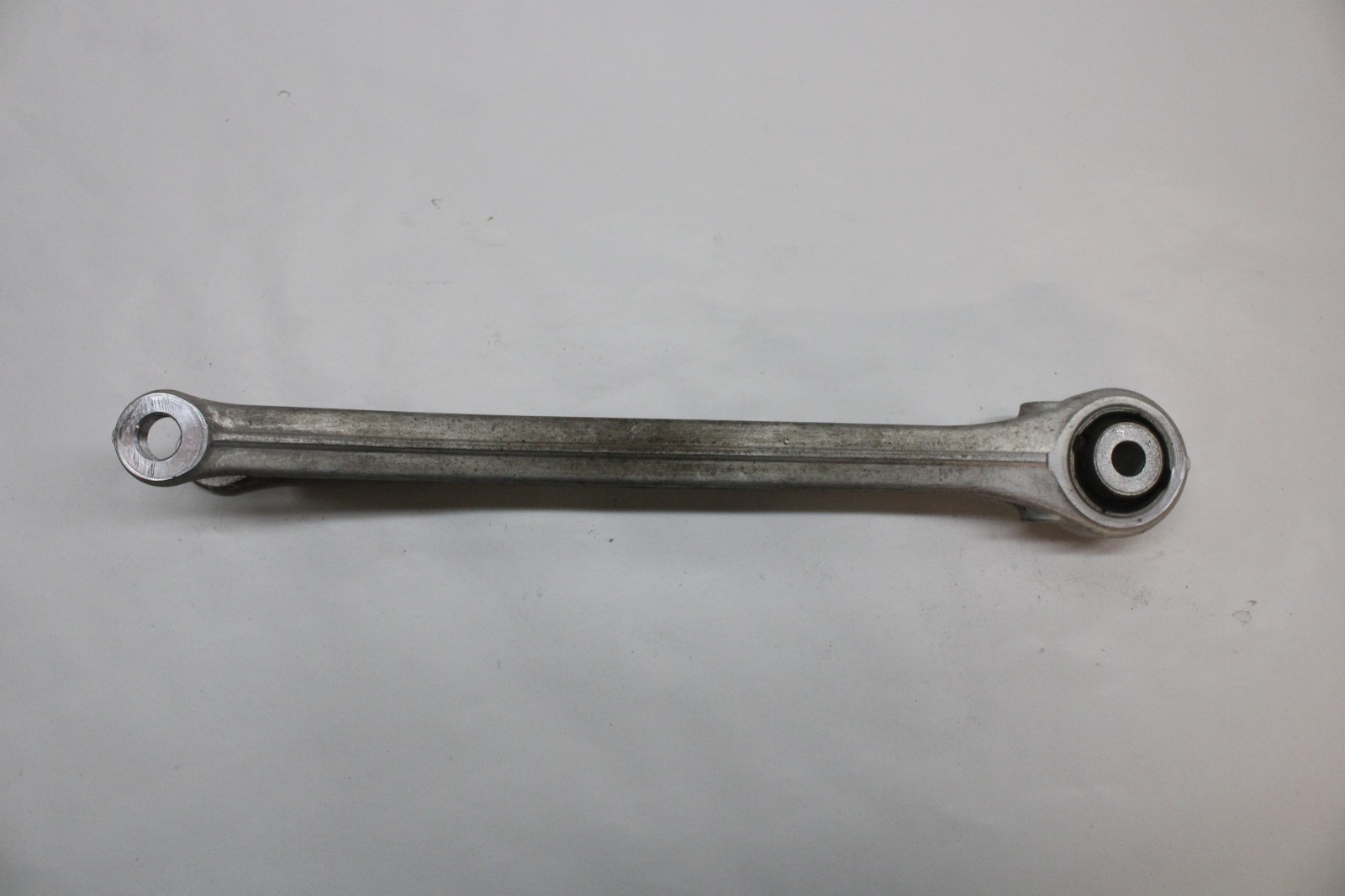 2022 MASERATI LEVANTE REAR LEFT CONTROL ARM OEM 2017-2024