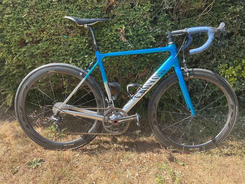Canyon Endurace cf 7 Medium 56cm Campagnolo Record 11 Speed