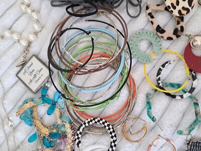 2 Pound Jewelry Box Lot Gold & Silver Tone Statement Necklaces Craft Destash