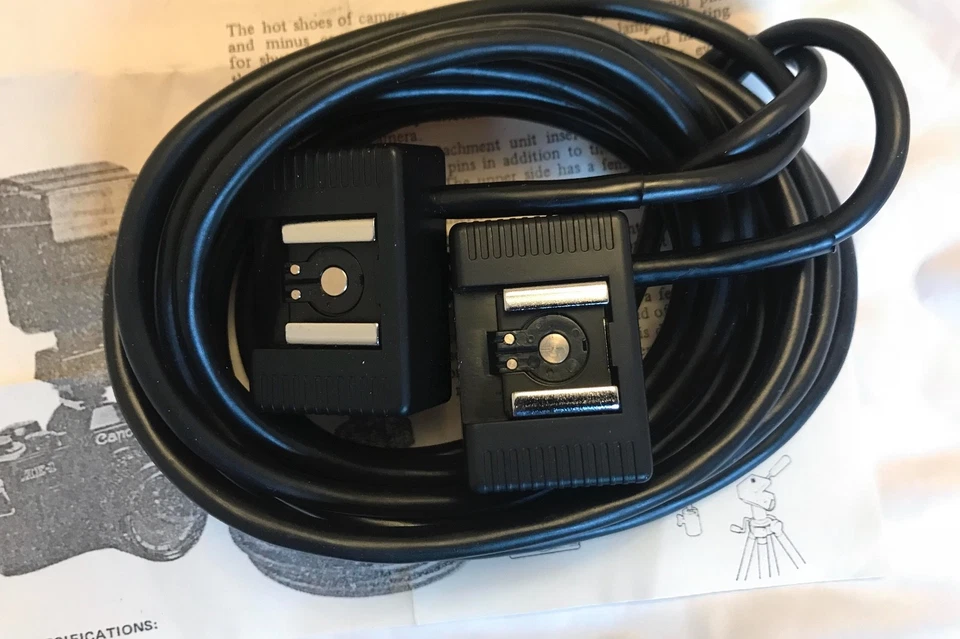 Astron 4 metre Flash Extension Cord dedicated for Canon A Series Film Cameras - Image 2 of 2