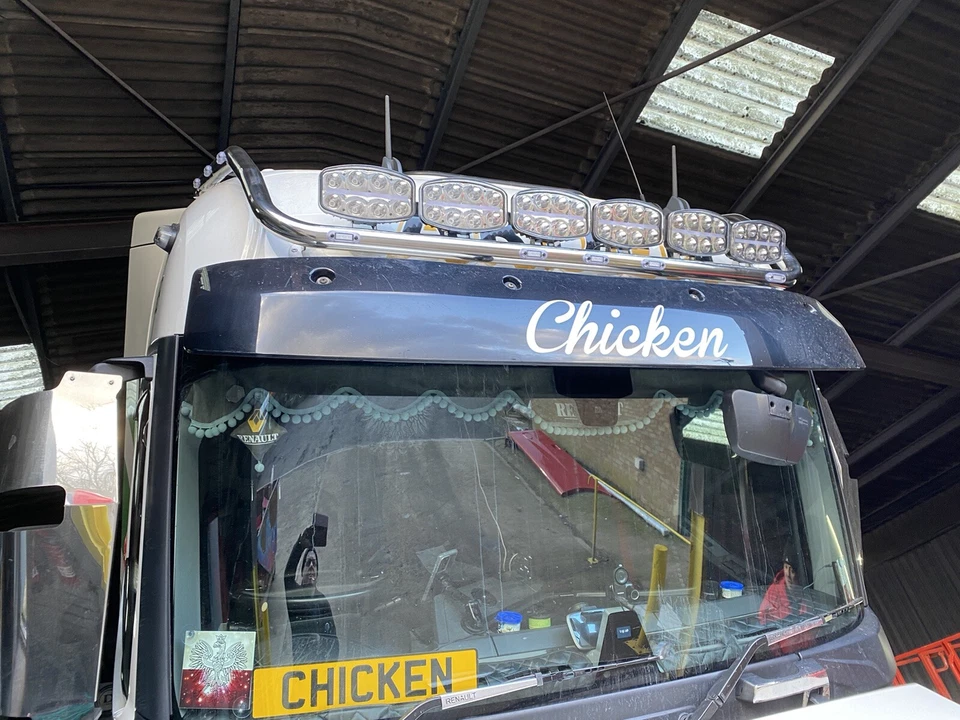 BARRA DE LUZ DE ACERO INOXIDABLE TECHO SUPERIOR + 9 LED RENAULT GAMA T 2013-2021 Foto 3 de 4