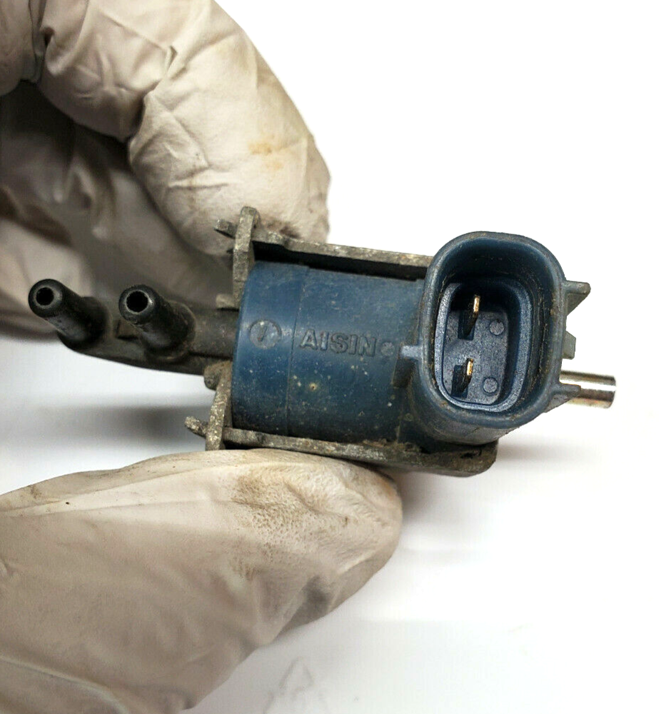 8795 Toyota Pickup 4Runner T100 3.0 V6 9091012073 Vacuum Switching