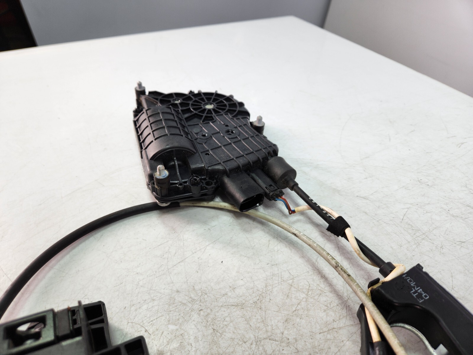 ✅10-14 OEM Rolls-Royce Ghost RR4 Front Left Side Door Lock Latch Actuator