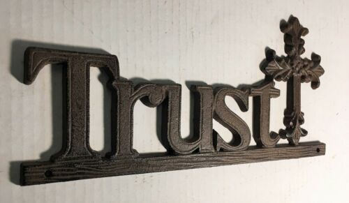 Wall Plaque TRUST CROSS Rustic Ranch Farmhouse Country Decor WESTERN CROSS Brown - Picture 1 of 7