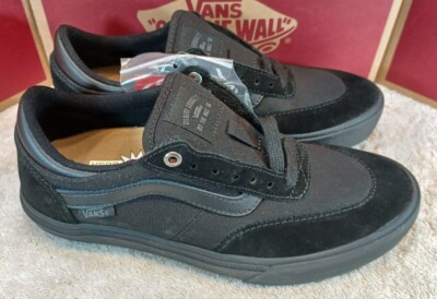 Vans Men's 6.5/Women's 8 Gilbert Crockett Blackout   VN0A38CO1OJ