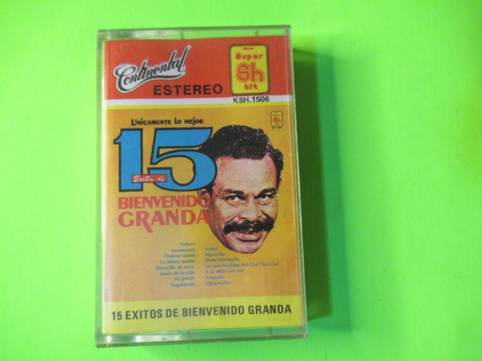 Tejano/Latin Bienvenido Granda Oyeme Mama Rare Cassette