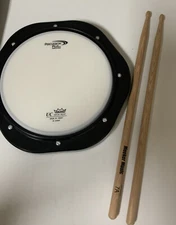 🔰 UC 8” DRUM HEAD REMO, W/2 Meeker Music 7A Drum Sticks, Good👌
