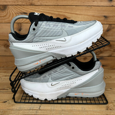 Nike Turnschuhe Damen Größe UK 4 Air Max Pulse Marcus Rashford Grau Fußballschuhe