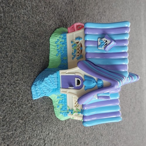 Mattel 2004 Fairy Cottage Play Set polly pocket sized for mini dolls