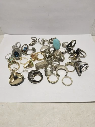 Collection of 42 VNTG Costume Jewelry Rings Used Some Signed 276gr.