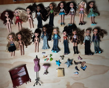 Bratz Doll Lot 18 Dolls MGA Entertainment Cloe Jade Sasha Yasmin Roxii 2001 READ