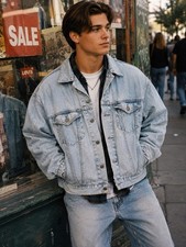 Vintage 90s GAP Denim Jacket Medium Light Wash 100 Cotton Made in Macau