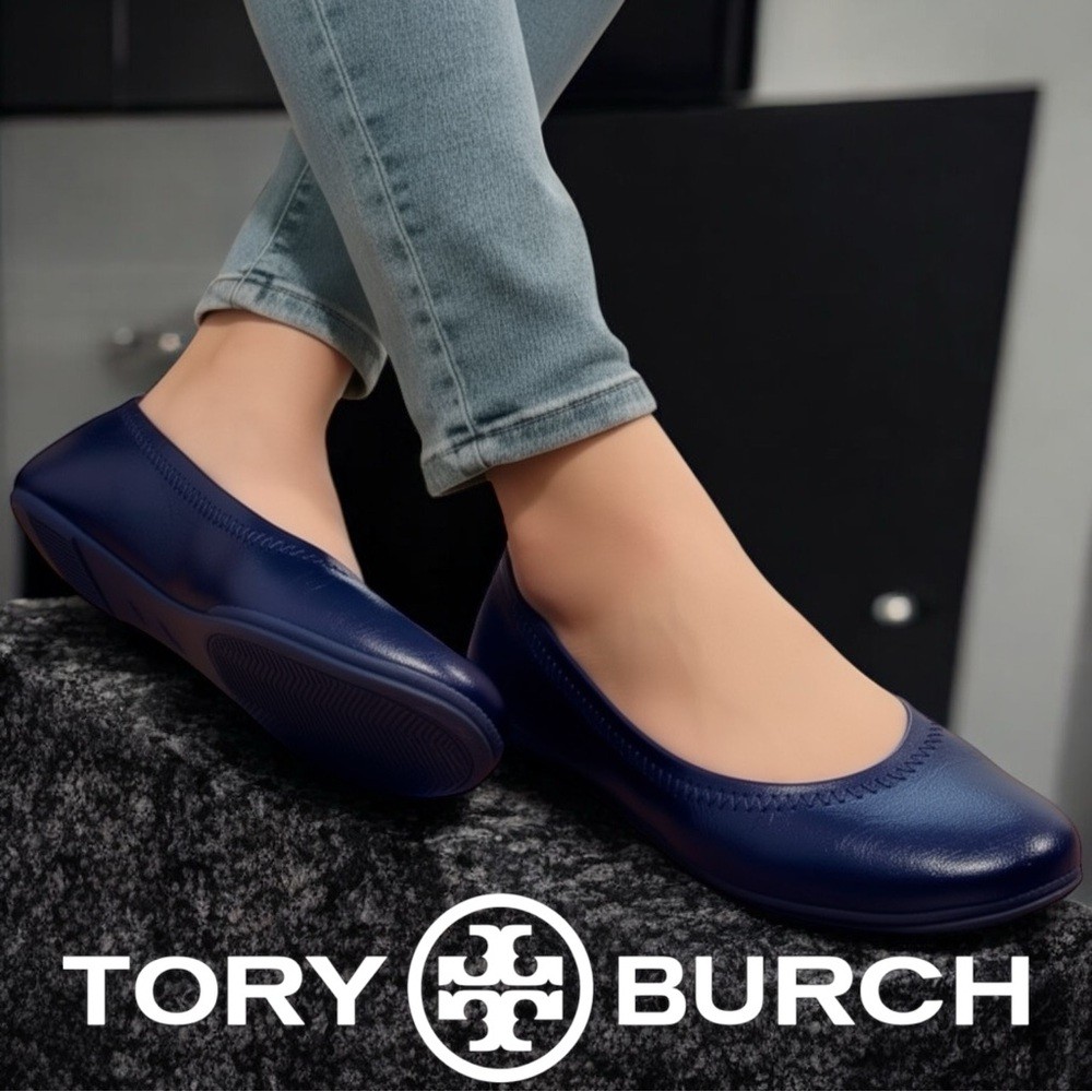 Tory Burch Eddie Navy Ballet Flats Size 5.5 thumbnail 2