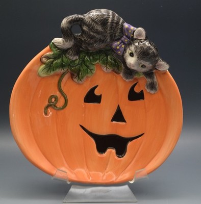 FITZ AND FLOYD HALLOWEEN CAT WITH PUMPKIN PLATE 8''