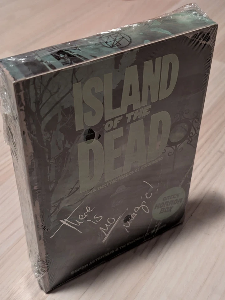 SOPOR AETERNUS Island of The Dead Green Horror Box signed OVP 403/427 - Bild 2 von 4