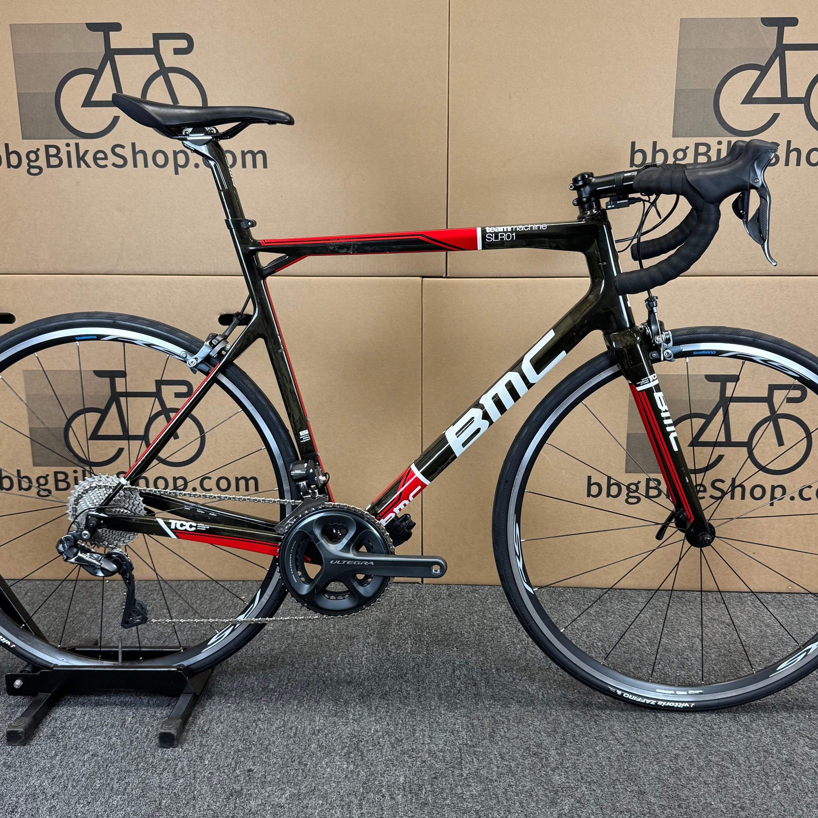 Used BMC Teammachine SLR01, Shimano Ultegra Di2, Carbon Road Bike-2011, 57cm