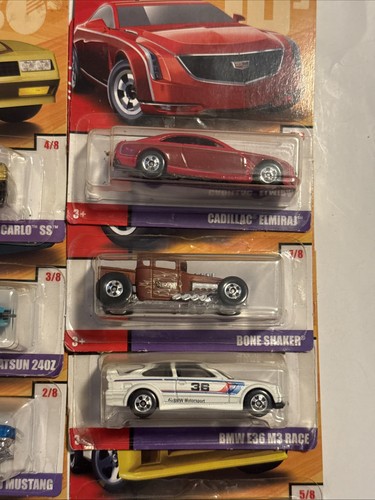 Hot Wheels Through The Decades Throwback 2017 Juego de 8 SKU B - Imagen 4 de 7