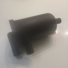 PORSCHE 911 S2 RS2 RS4 B5 16V VR6 TURBO OIL CATCH TANK ÖLABSCHEIDER 93010732101