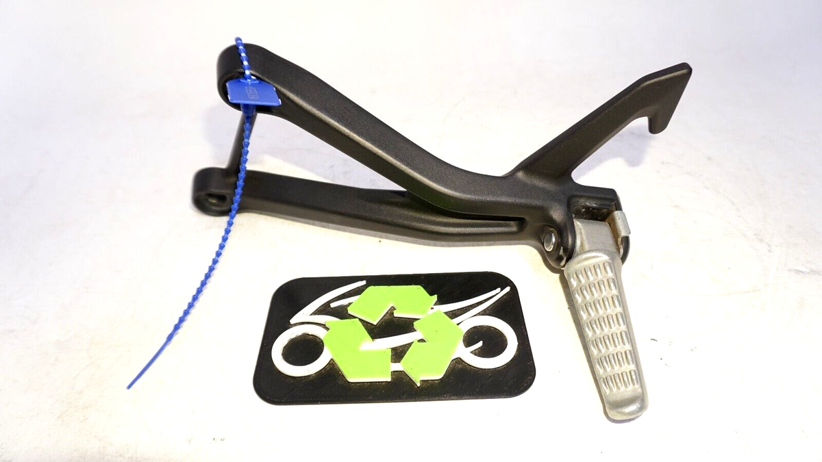 ぱにやページ 2023 KAWASAKI NINJA ZX4RR ZX4R Passenger peg Left Rear Foot Peg