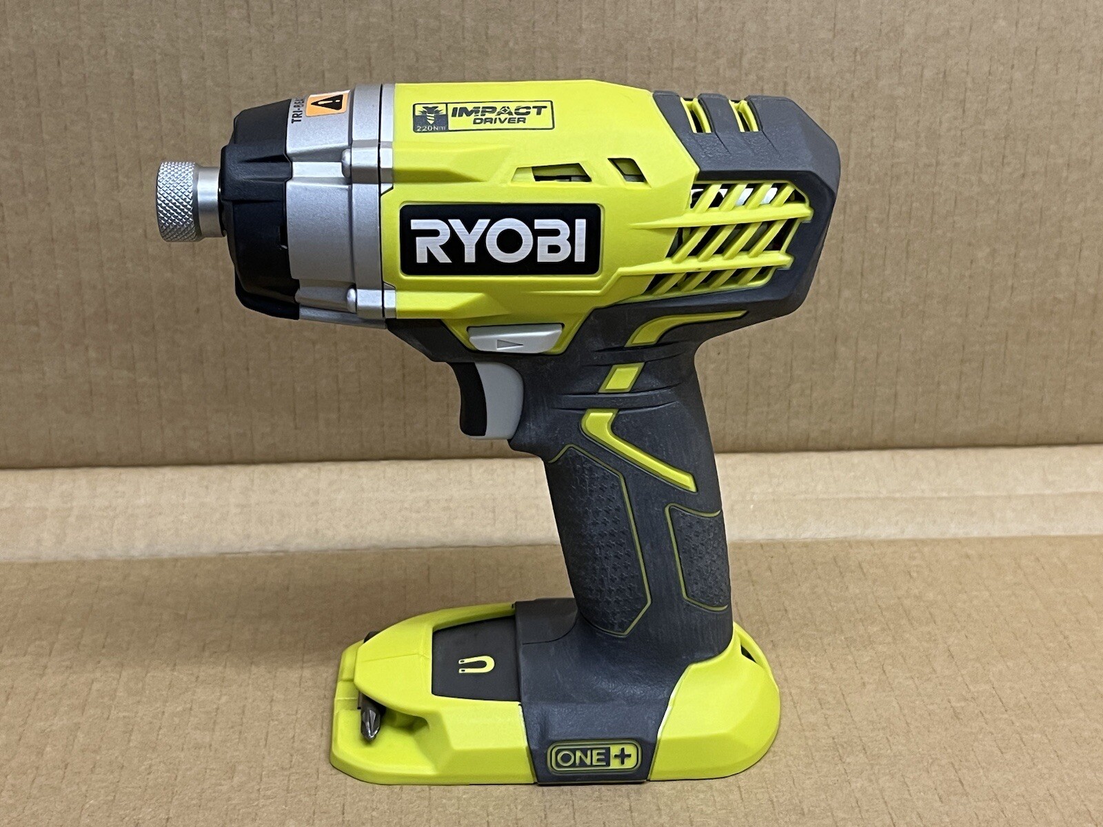 Image of Ryobi RID1801 impact driver at Best Buy