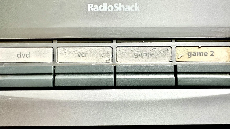 VTG Radio Shack Audio/Video Selector 4-Way DVD VCR Game Cat. No 15-1983 Switcher - Image 2 of 4