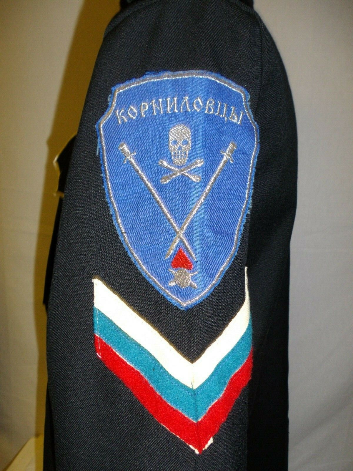 Picture 3 of 12