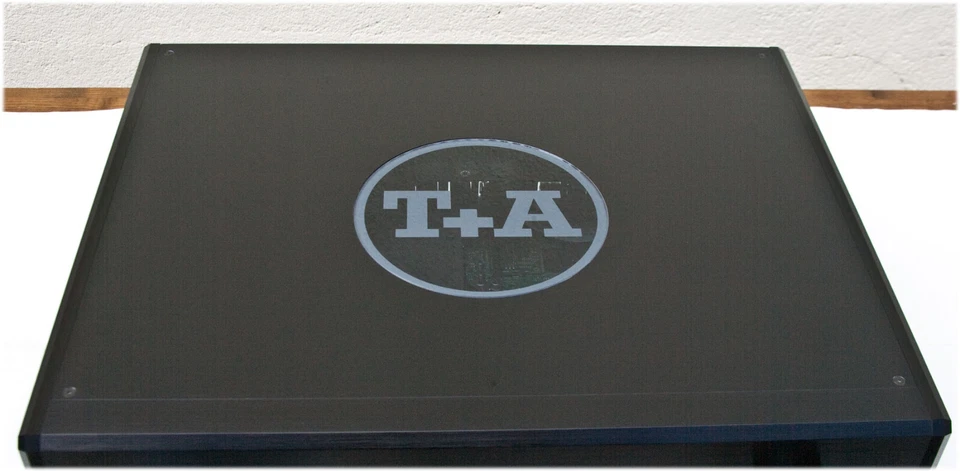 T+A MP 2500 R Multi Source SACD Player in Alu Schwarz aus der Ausstellung - Bild 4 von 4