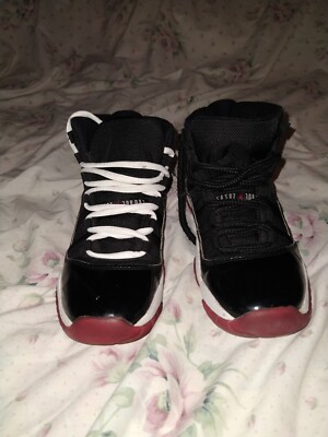 bred 11 size 5.5