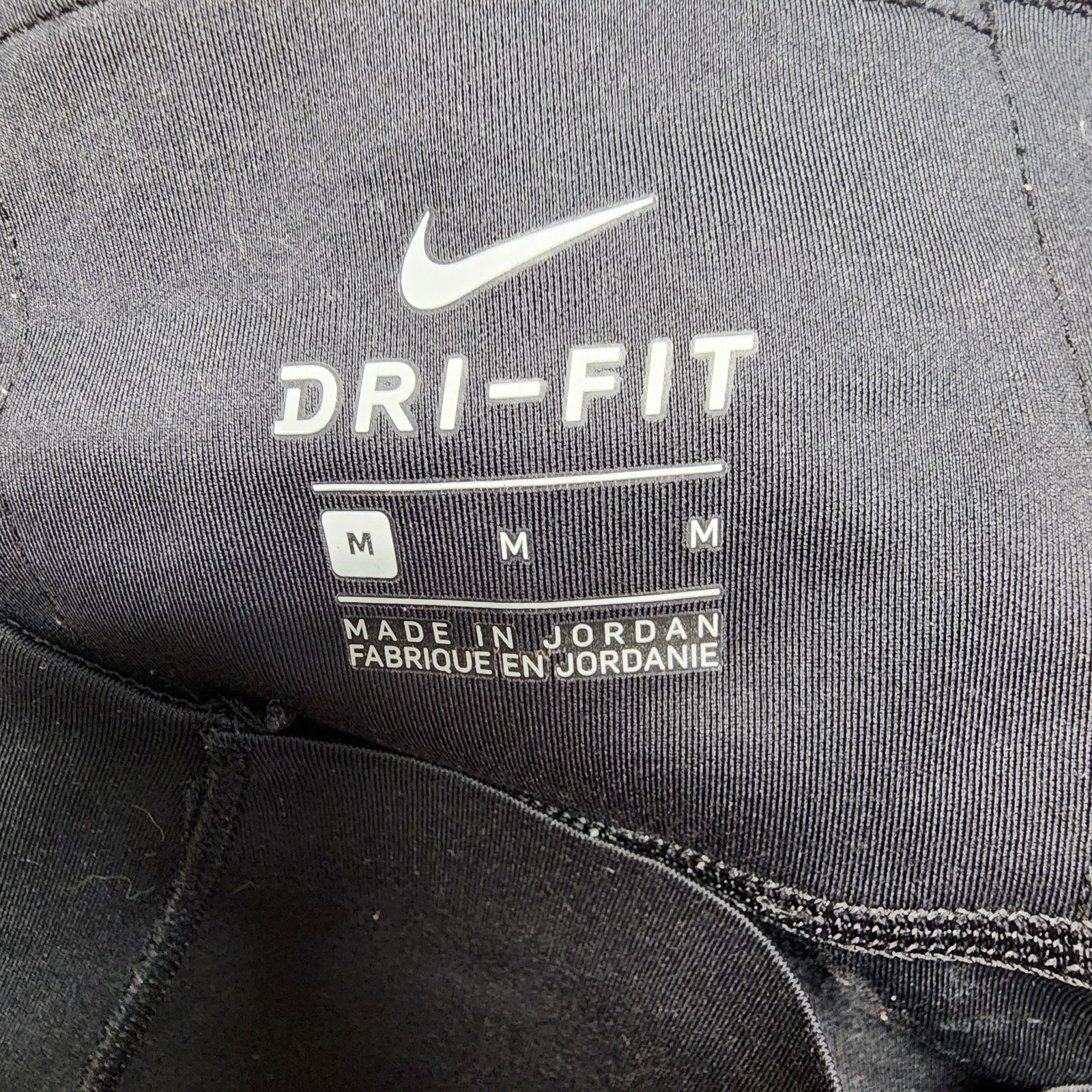 Nike Womens Leggings Medium Black Capri/Pants Dri Fit Athletic Workout 21" thumbnail 5