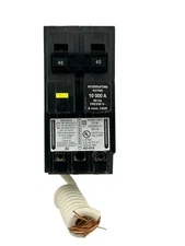 CHIPPED Square D HOM240GFI 40A 2 Pole Plug in Circuit Breaker  GFCI Ground Fault