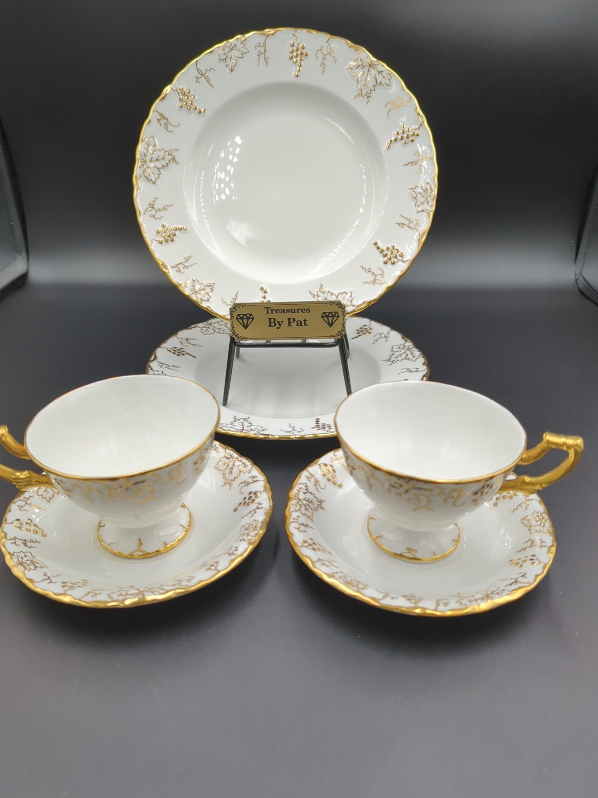 SAOLA Vine G by Royal Crown Derby 2 piatti insalata tazza da tè e piattino set