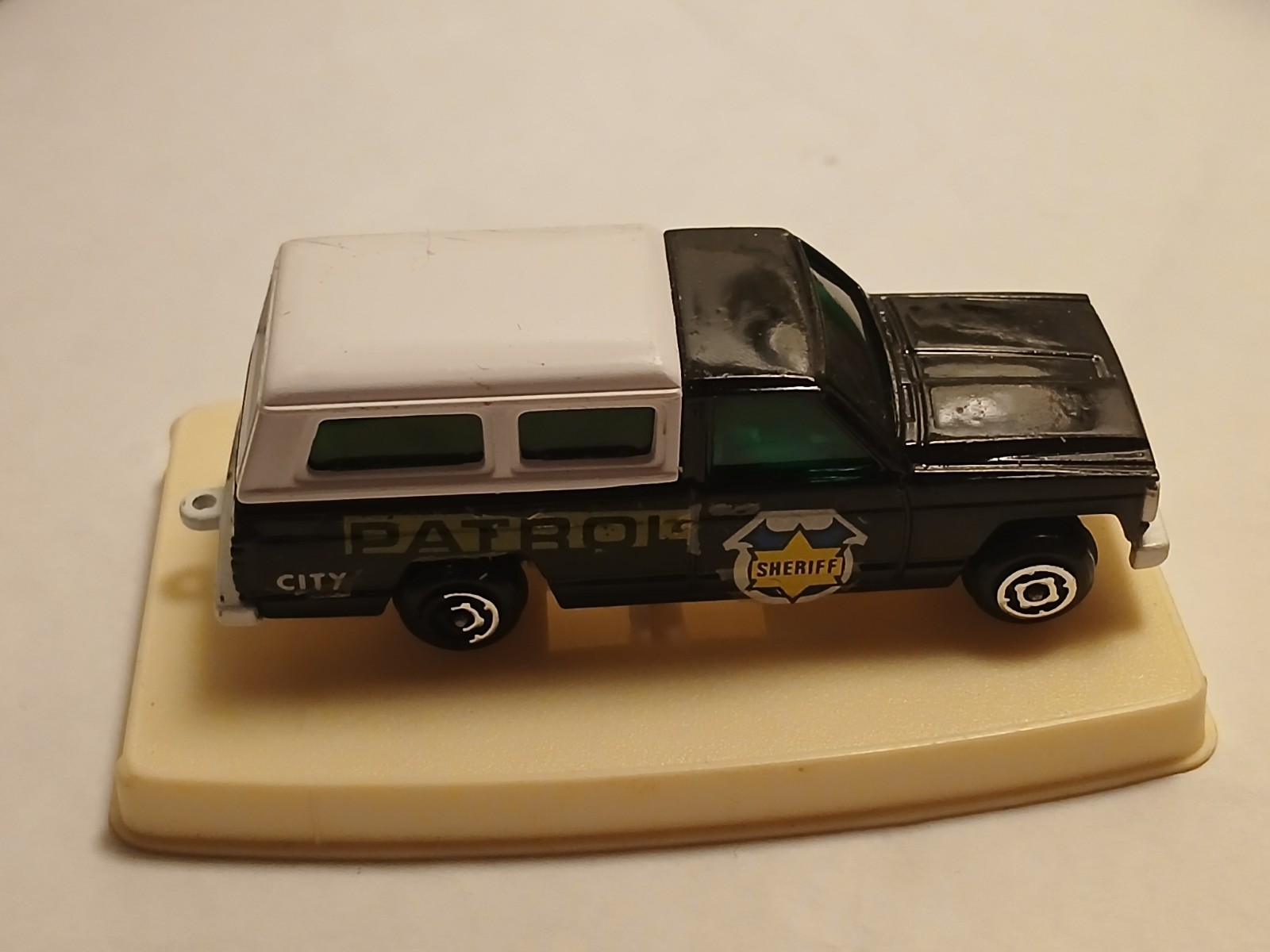 Picture 3 of 5
