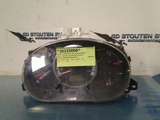 Compteur Mazda MPV
