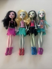 Monster High Dolls Lot Of 4