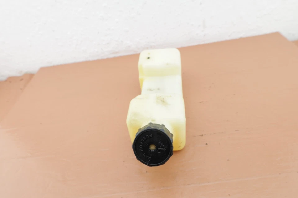 Homelite ST-145 String Trimmer OEM Fuel Tank 01024-1 - Image 3 of 4