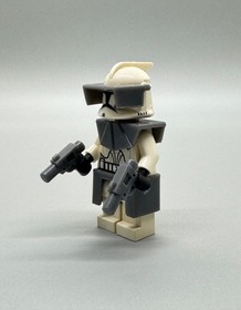 LEGO Star Wars Clone Wars Trooper Minifigure 7679 Gray Visor Pauldron Kama