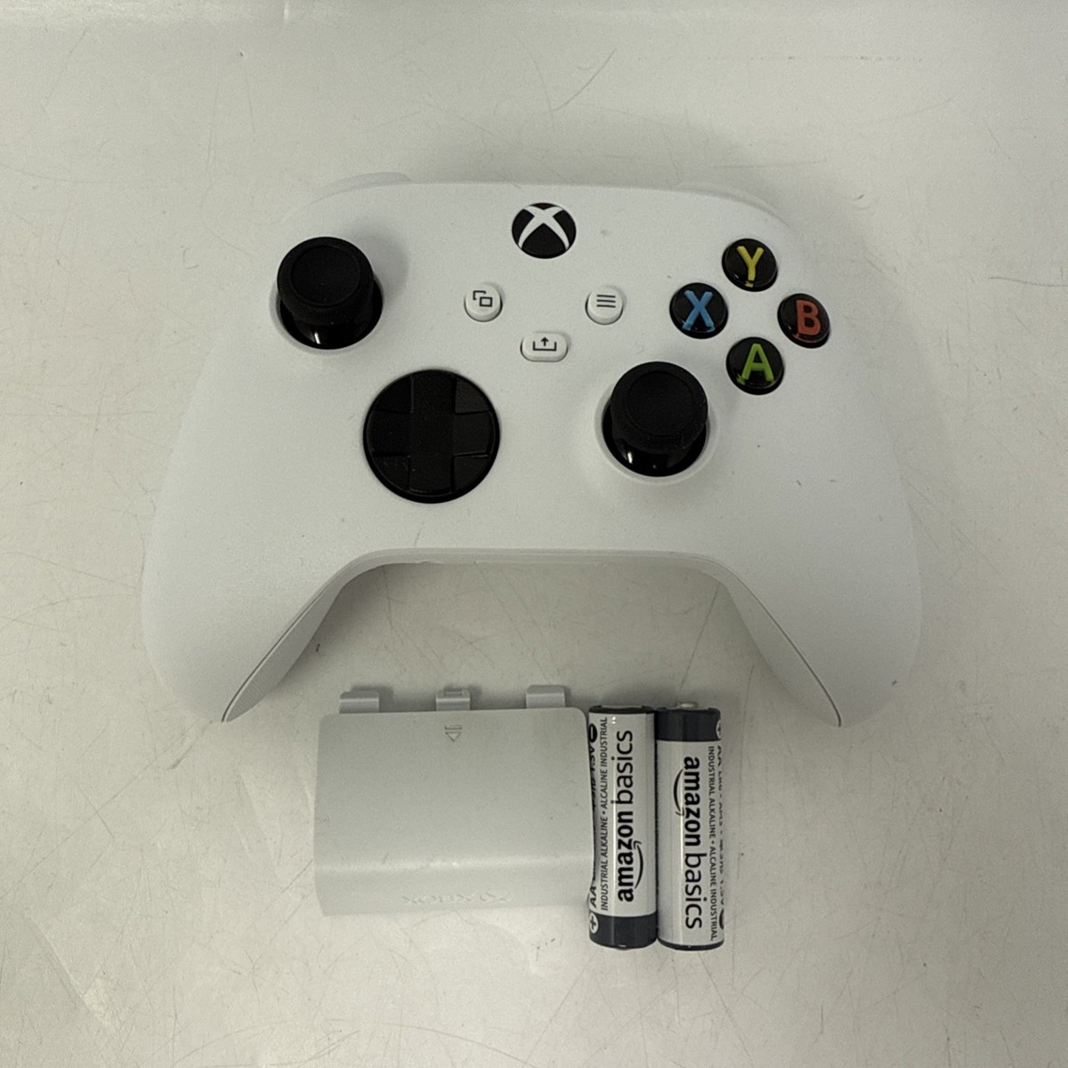 Microsoft Xbox One Series X/S White Wireless Controller Model 1914