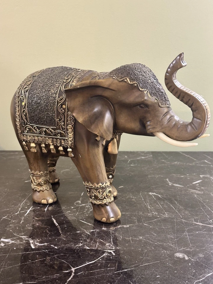 Elegante escultura de elefante poliestireno acabado bronce decoración del hogar estatua escultura Foto 2 de 2